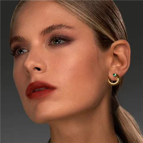 Boucles d'oreilles en Or Jaune 750Mill. 
avec Emeraudes