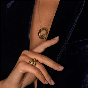 Collier 60cm en Or Jaune 750Mill. Pendentif Emeraude
 Ronde 2