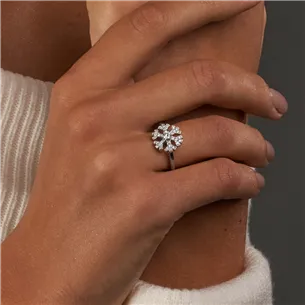 Bague Flocon d'Amour en Argent 925 mill. sertie d'Oxydes, 14mm 2