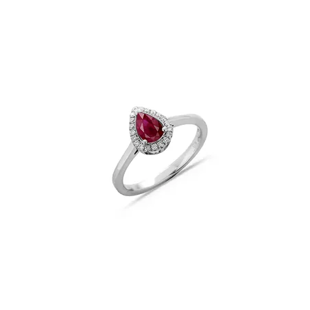 Bague Rubis entourage Diamants en Or 